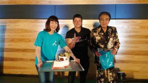 誕生日ケーキと鳥羽一郎さん